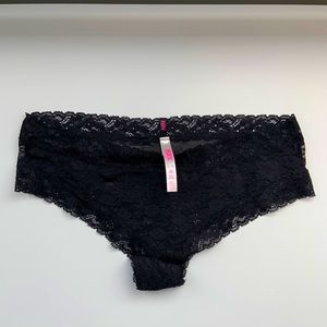 NWOT Victoria’s Secret PINK panties, size L